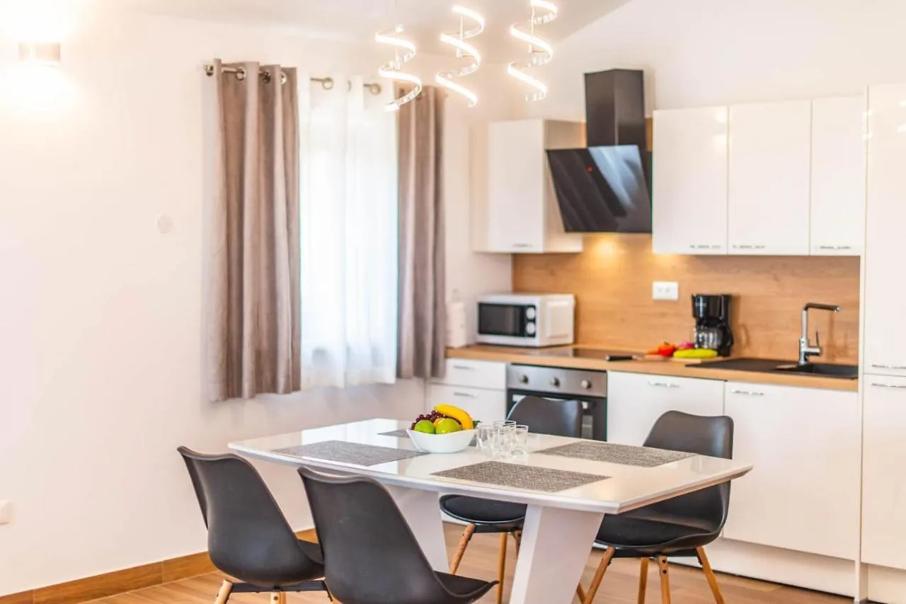 Apartment Vabriga Tar-Vabriga