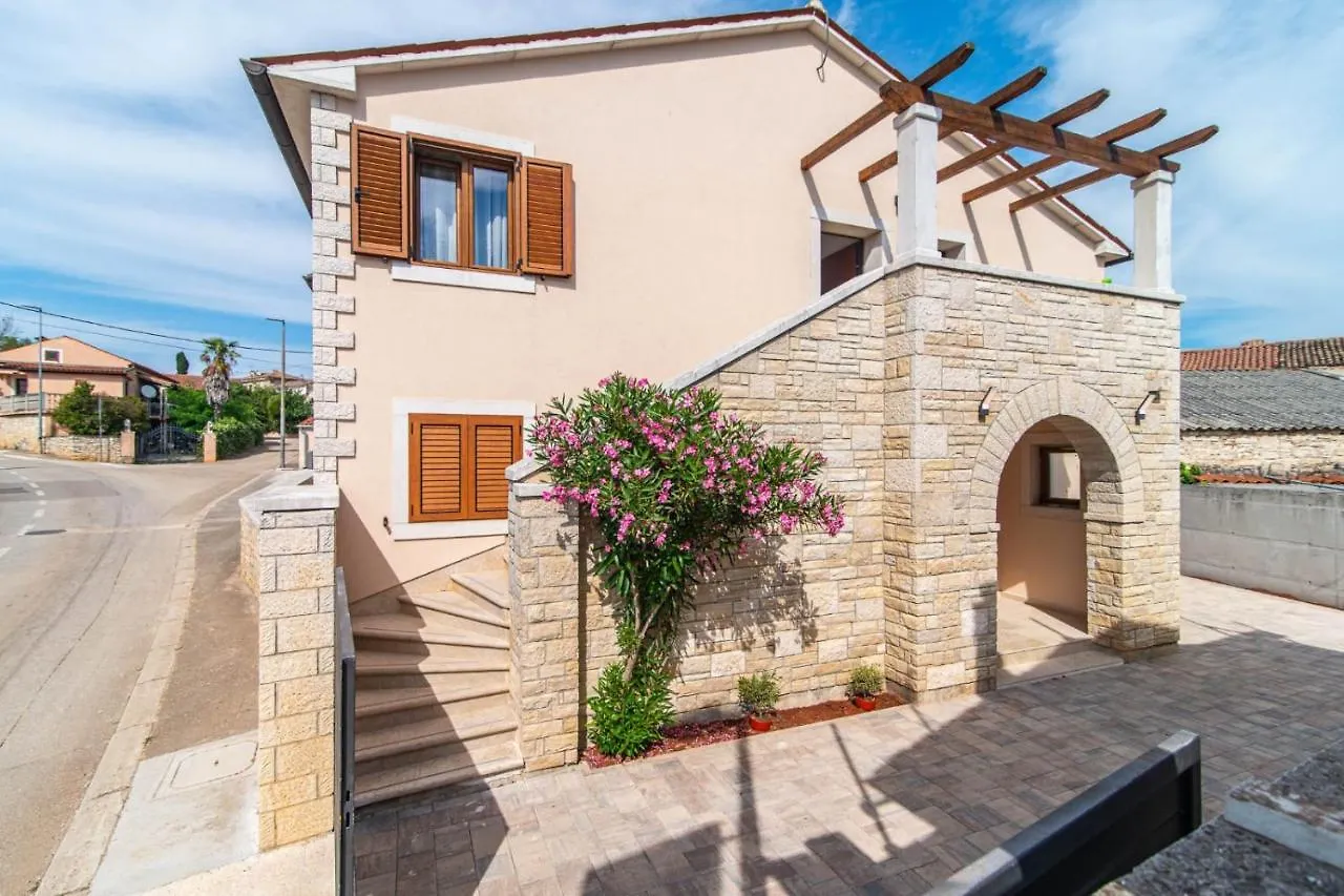 Apartment Vabriga Tar-Vabriga